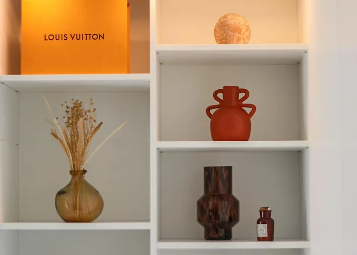 Lumineux Avec Terrasse A 5' Du Centre * كان